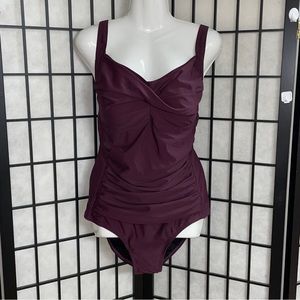 Sea & Sand Beachwear 1 piece size 18w (NWT)